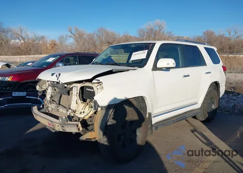 2013 Toyota 4Runner Sr5 from USA, damaged, VIN JTEBU5JR9D5115417